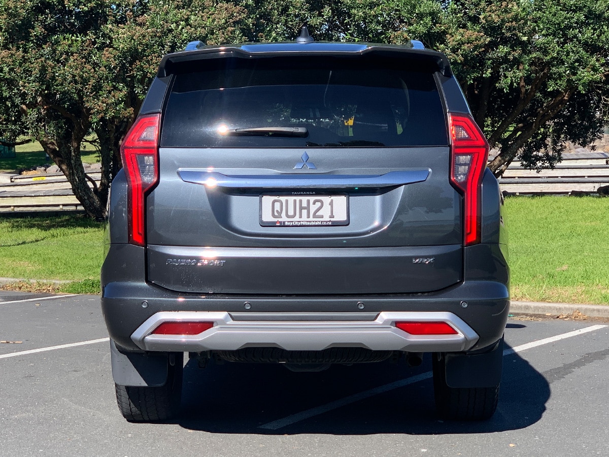 2024 Mitsubishi Pajero Sport VRX 4WD 7 Seater