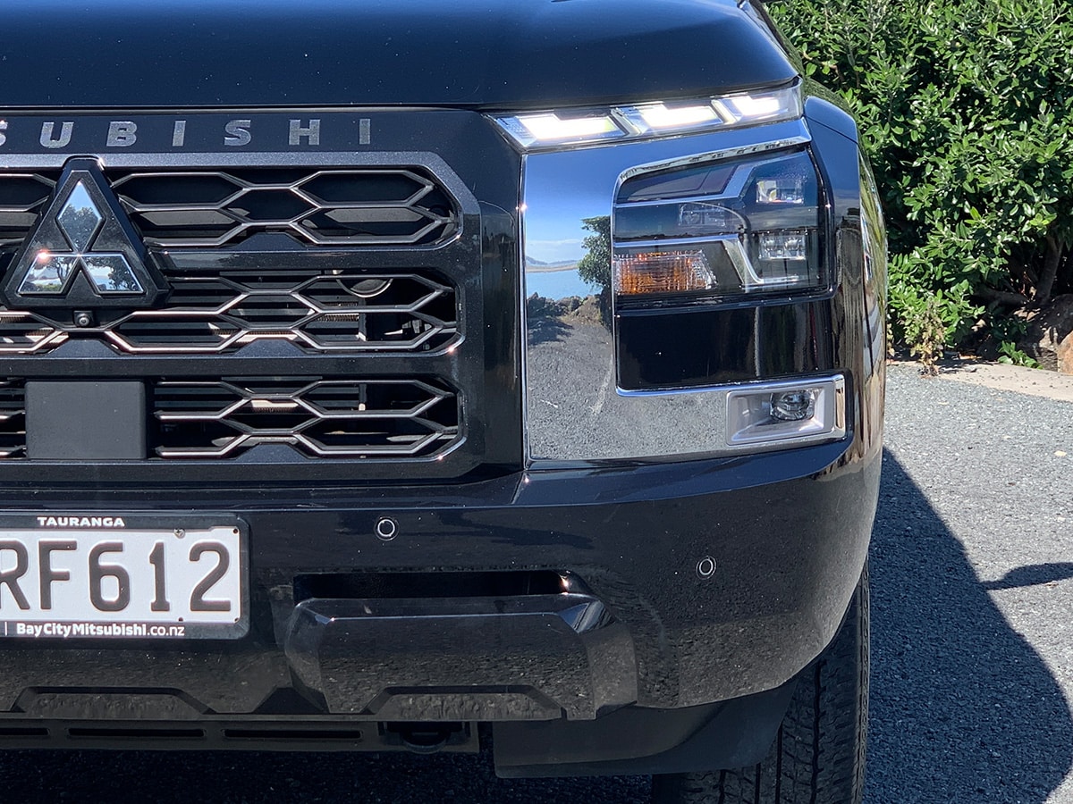 2024 Mitsubishi Triton GLXR 2WD 2.4L Bi-Turbo Diesel 6 Speed Auto
