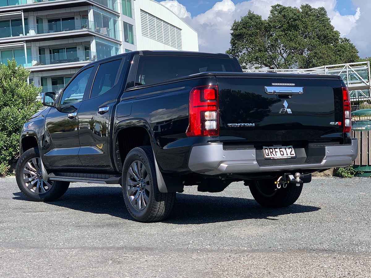 2024 Mitsubishi Triton GLXR 2WD 2.4L Bi-Turbo Diesel 6 Speed Auto