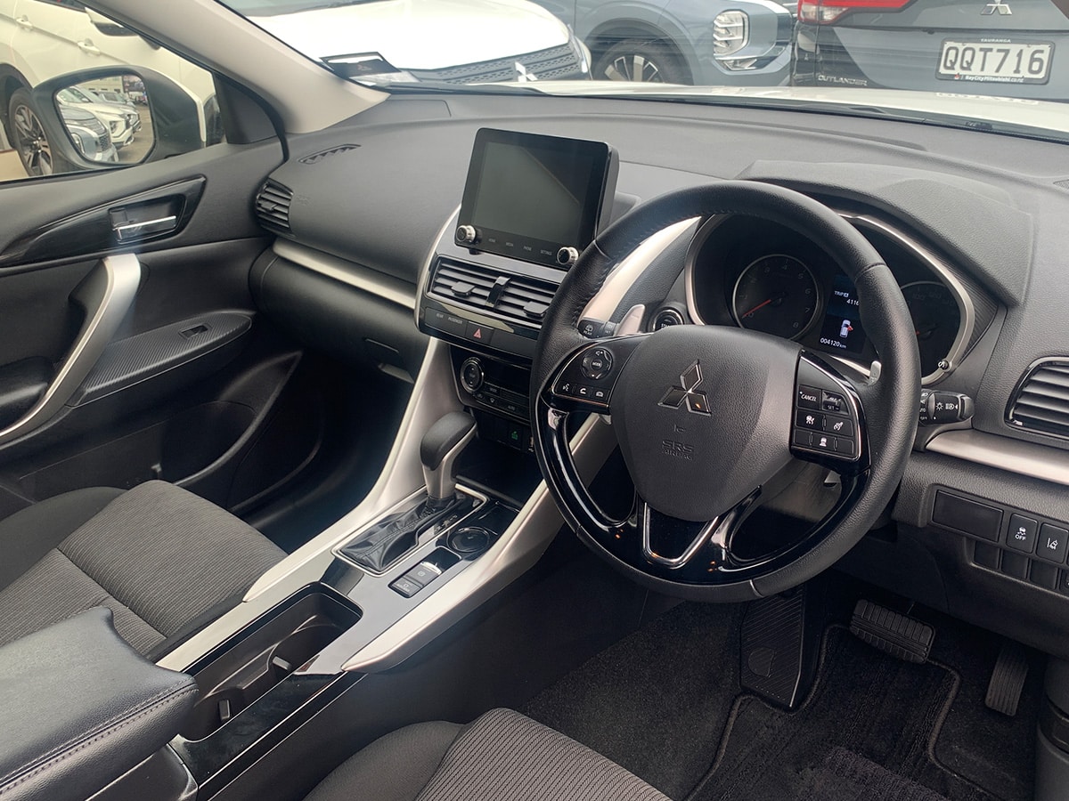 2025 Mitsubishi Eclipse Cross XLS 2WD