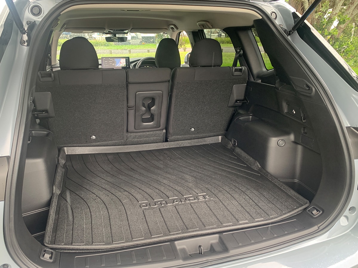 2025 Mitsubishi Outlander LS 2WD 2.5L Petrol Auto