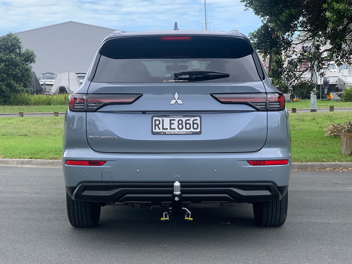 2025 Mitsubishi Outlander LS 2WD 2.5L Petrol Auto