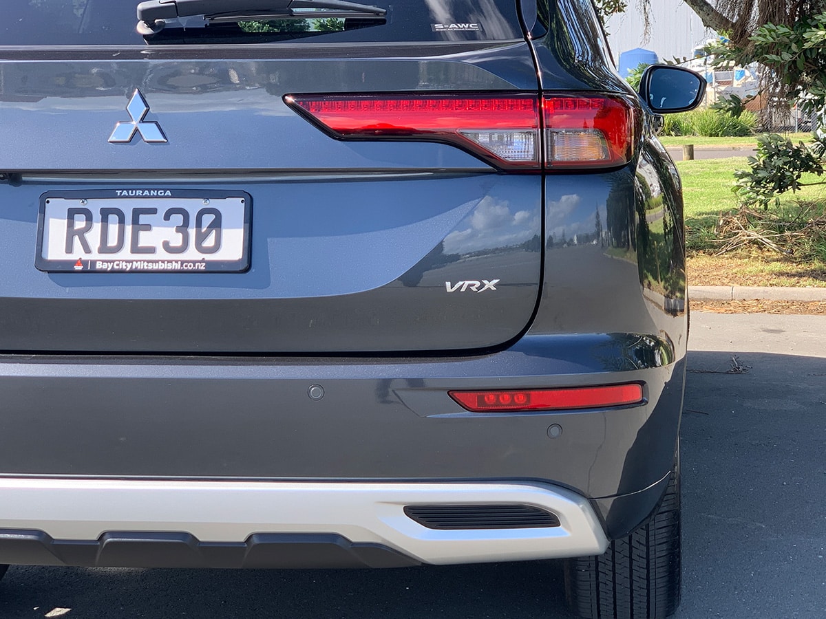 2025 Mitsubishi Outlander VRX 2.5L 4WD 7 Seater CVT Auto