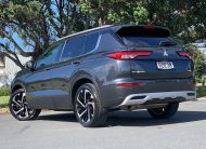 2025 Mitsubishi Outlander VRX 2.5L 4WD 7 Seater CVT Auto