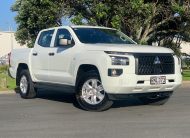 2025 Mitsubishi Triton GLX Double Cab 4WD – Save $4202
