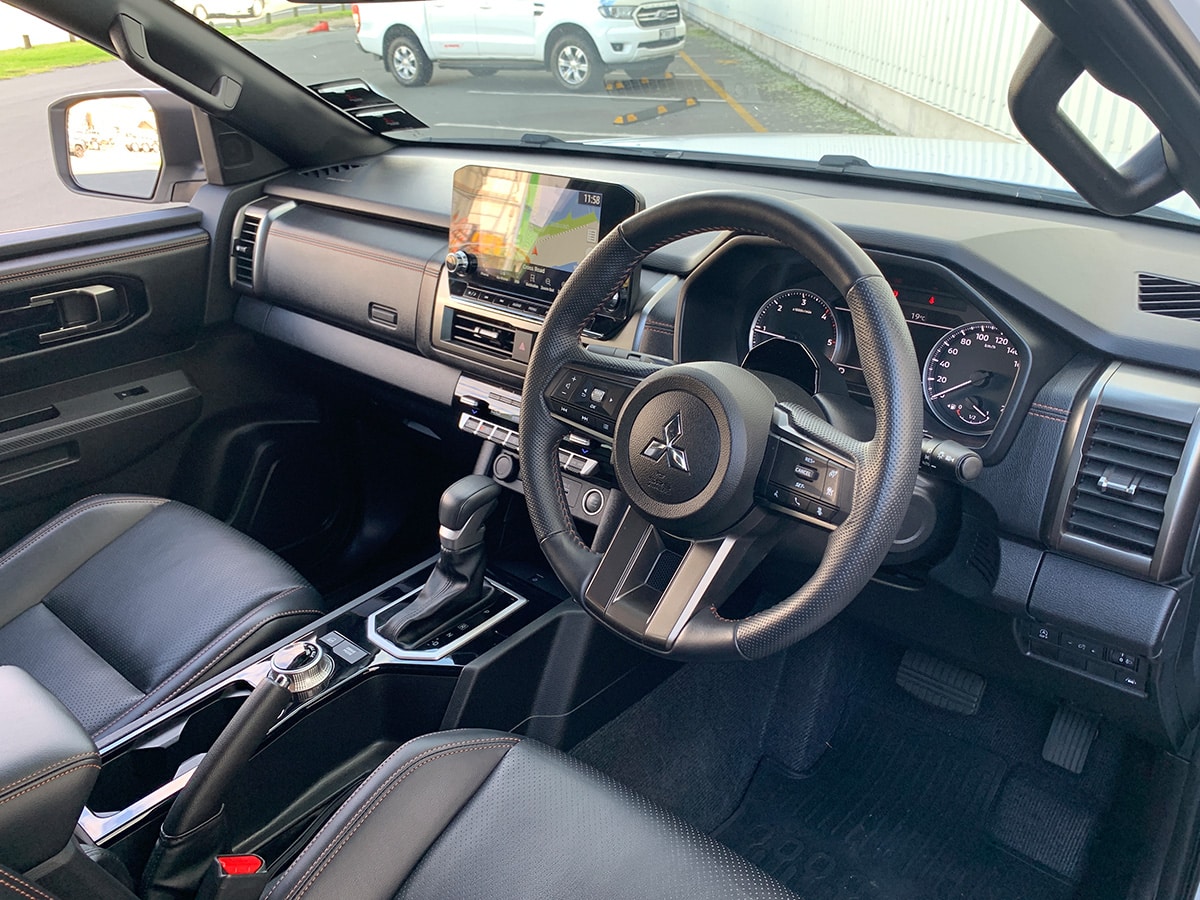 2025 Mitsubishi Triton VRX 4WD 2.4L Bi-Turbo Diesel 6 Speed Auto