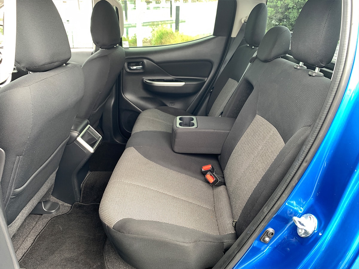 2021 Mitsubishi Triton GLSB 4WD 2.4L Diesel Turbo 6 Speed Auto