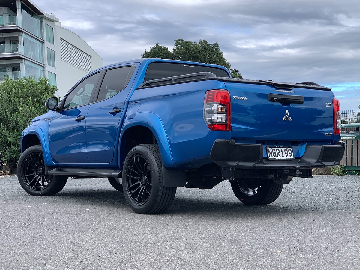 2021 Mitsubishi Triton GLSB 4WD 2.4L Diesel Turbo 6 Speed Auto