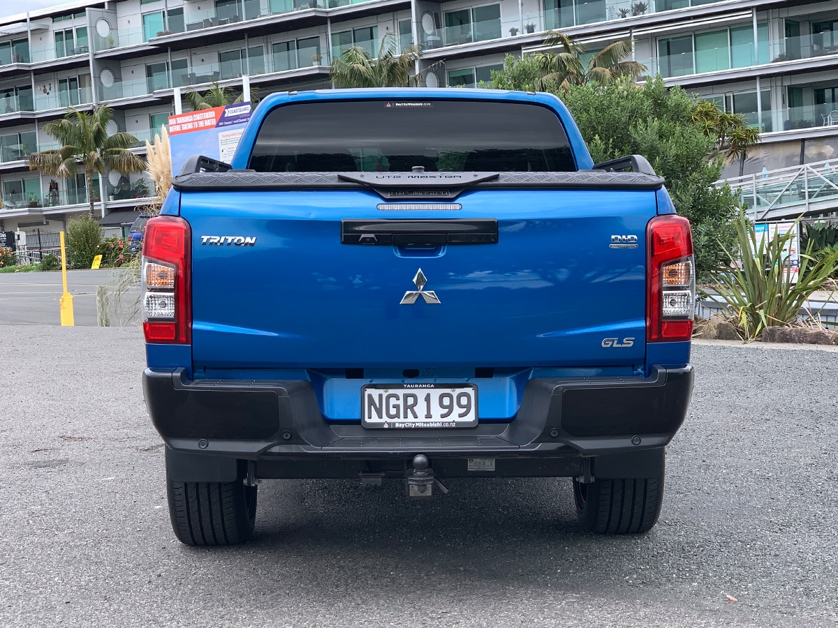 2021 Mitsubishi Triton GLSB 4WD 2.4L Diesel Turbo 6 Speed Auto