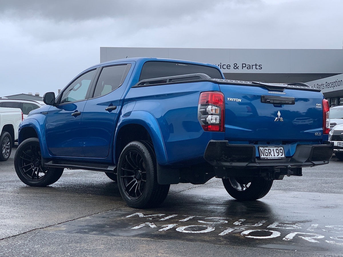 2021 Mitsubishi Triton GLSB 4WD 2.4L Diesel Turbo 6 Speed Auto