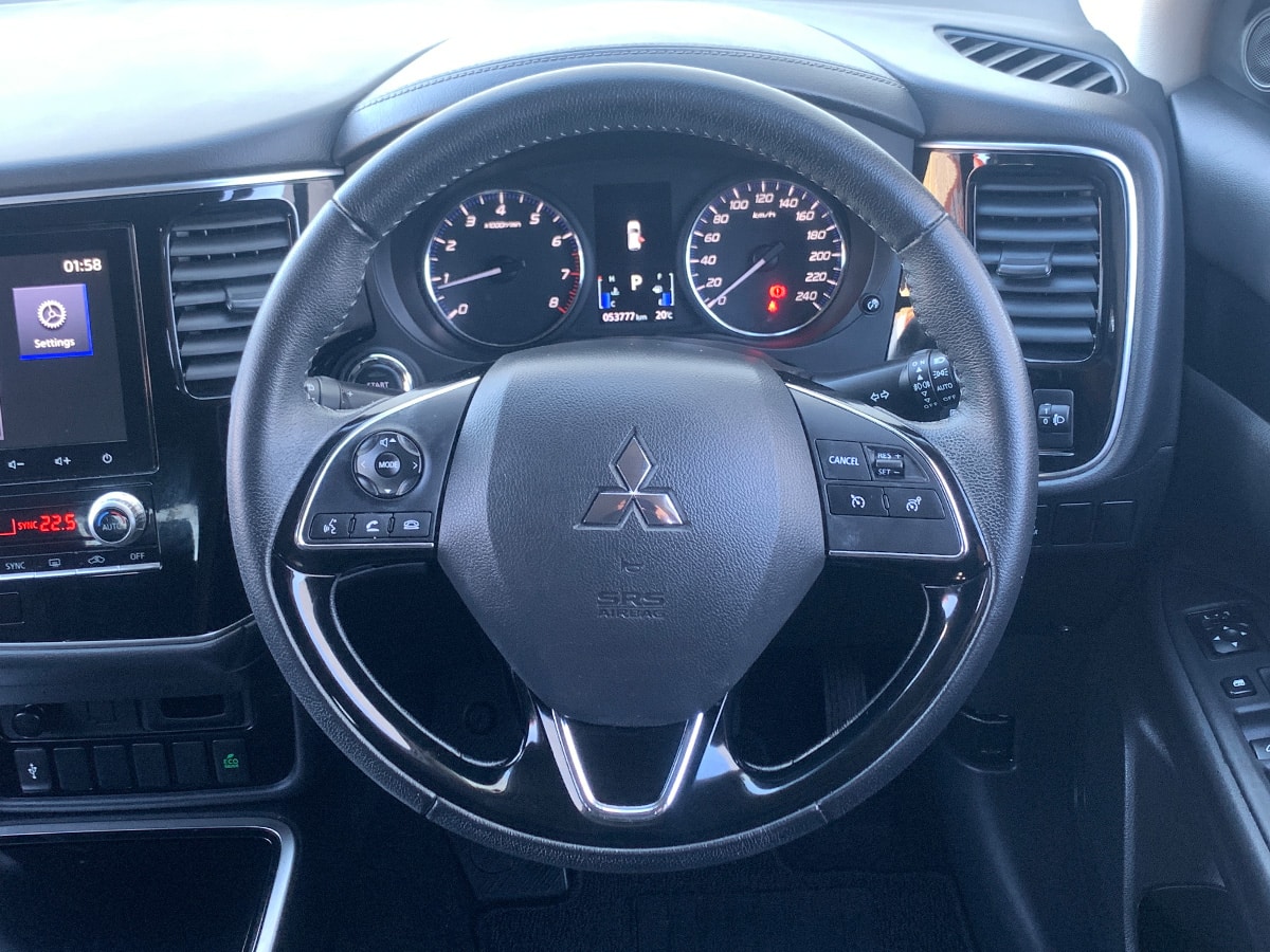 2022 Mitsubishi Outlander LS 2.4L Petrol 7 Seater Automatic