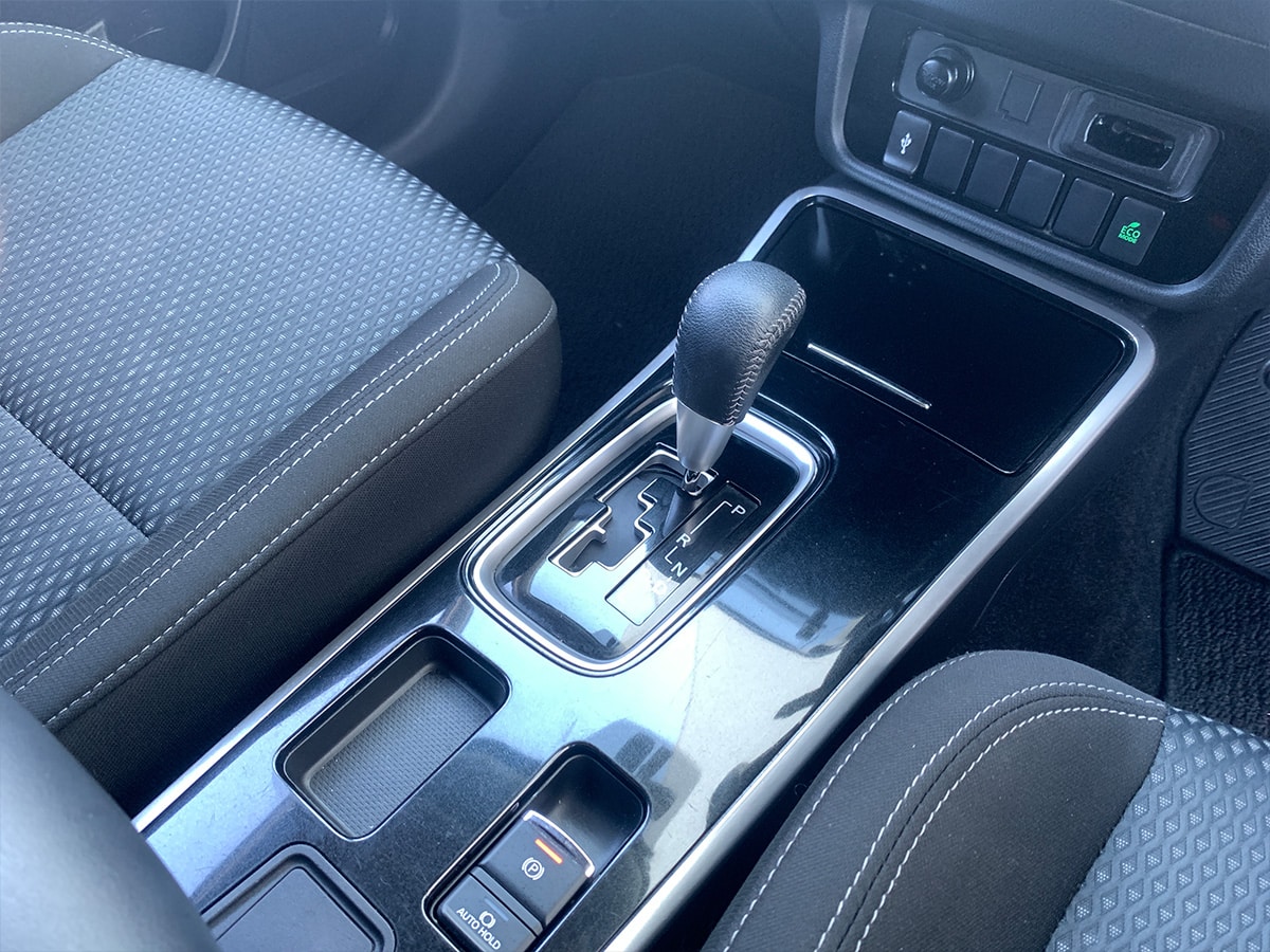 2022 Mitsubishi Outlander LS 2.4L Petrol 7 Seater Automatic