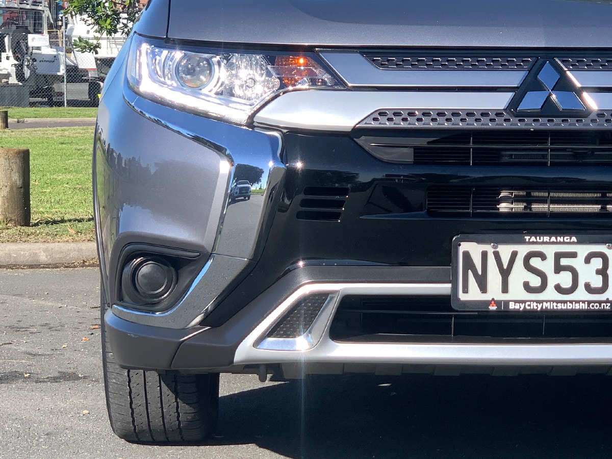 2022 Mitsubishi Outlander LS 2.4L Petrol 7 Seater Automatic