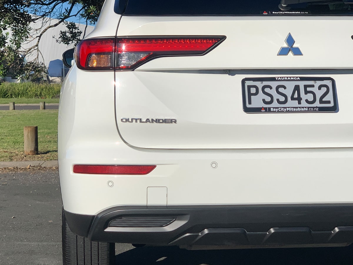 2023 Mitsubishi Outlander LS 4WD 2.5L Petrol Auto