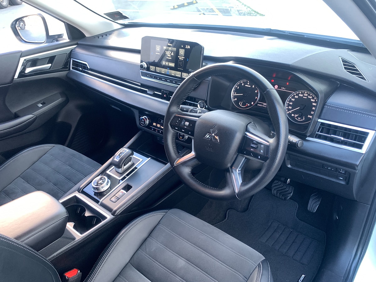 2024 Mitsubishi Outlander XLS 4WD 7 Seater 2.5L Petrol Auto