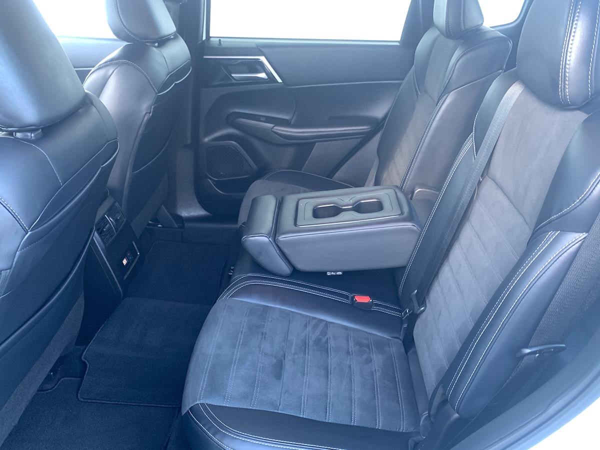 2024 Mitsubishi Outlander XLS 4WD 7 Seater 2.5L Petrol Auto