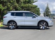 2025 Mitsubishi Outlander XLS 2WD 7 Seater 2.5L Petrol – SAVE $3,464
