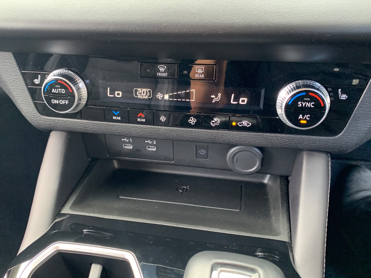 2025 Mitsubishi Outlander XLS 2WD 7 Seater 2.5L Petrol – SAVE $3,464