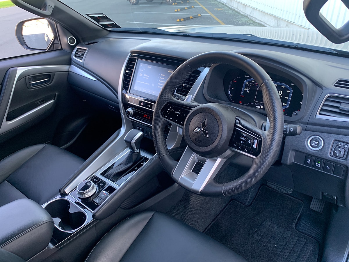 2026 Mitsubishi Pajero Sport VRX Black Edition – SAVE $9603!