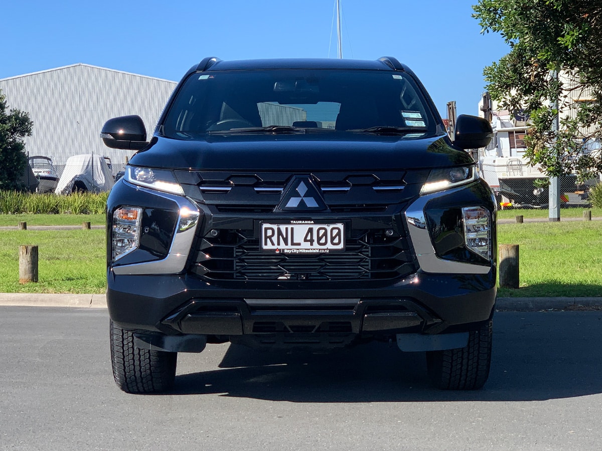 2026 Mitsubishi Pajero Sport VRX Black Edition – SAVE $9603!