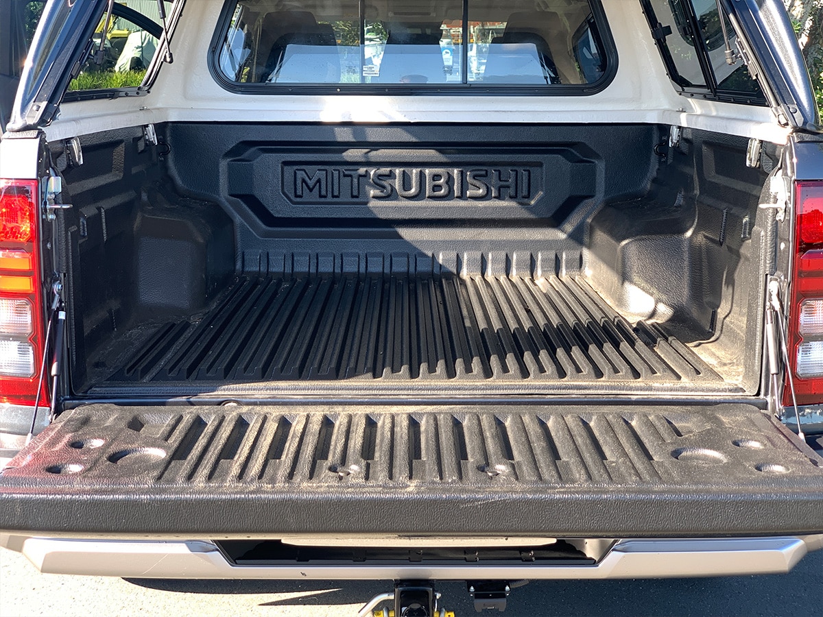 2026 Mitsubishi Triton GLXR 2WD 2.4L Bi-Turbo Diesel 6 Speed Auto – SAVE $4106