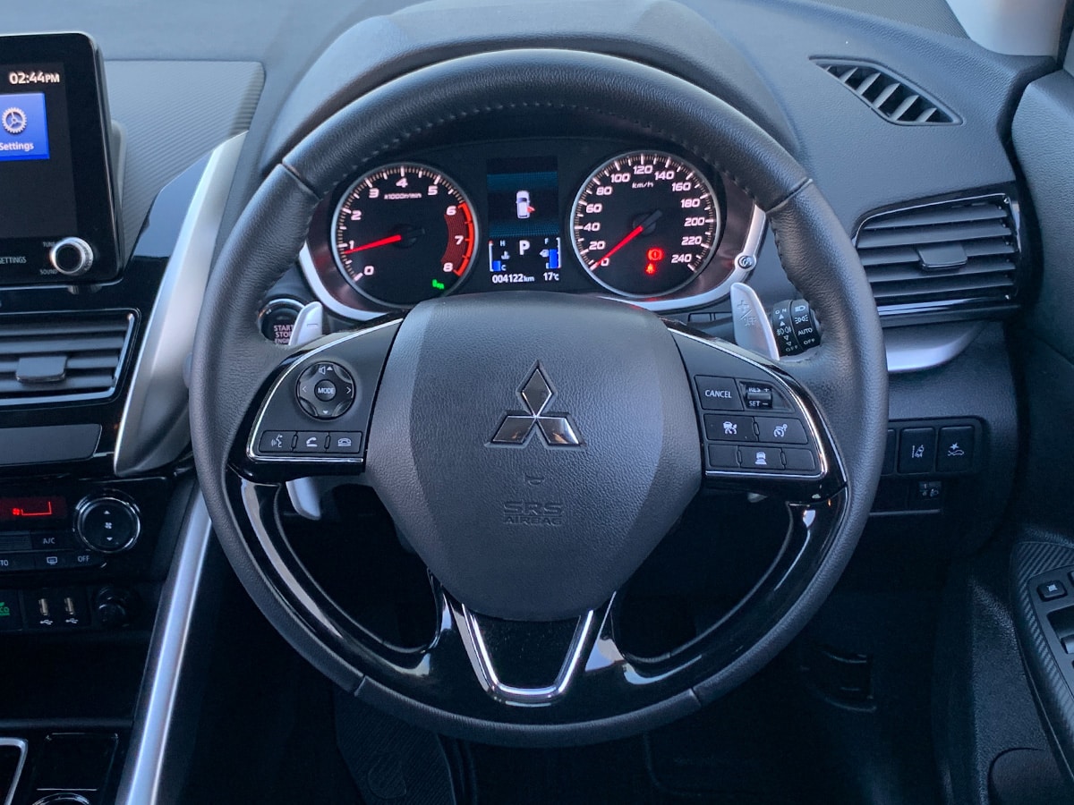 2025 Mitsubishi Eclipse Cross XLS 2WD – SAVE $5603