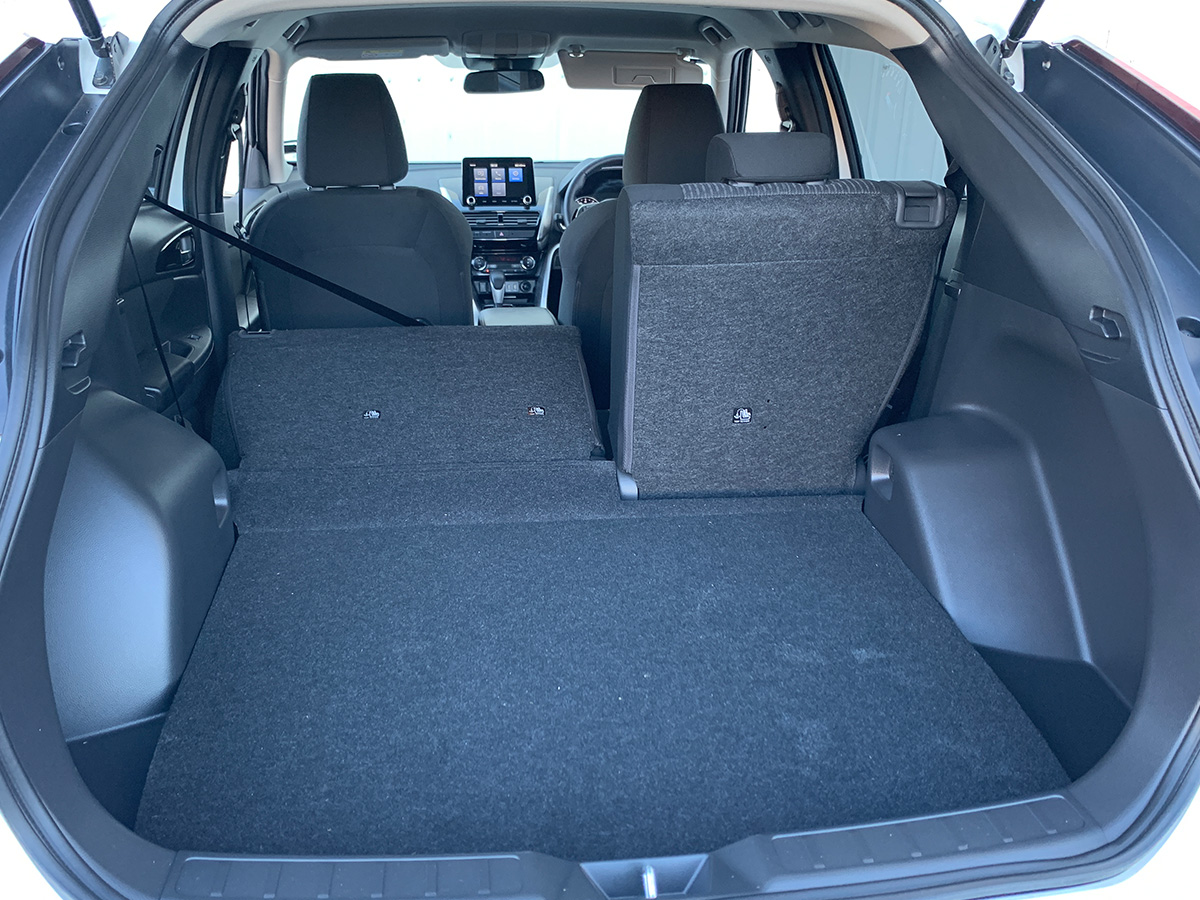 2025 Mitsubishi Eclipse Cross XLS 2WD – SAVE $5603