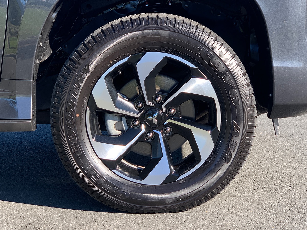 2026 Mitsubishi Pajero Sport VRX