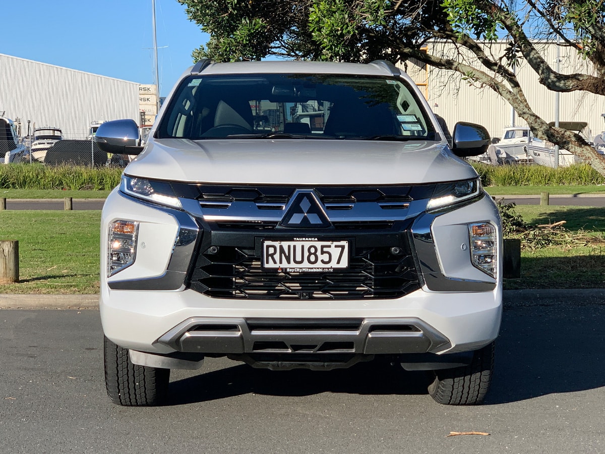 2026 Mitsubishi Pajero Sport VRX