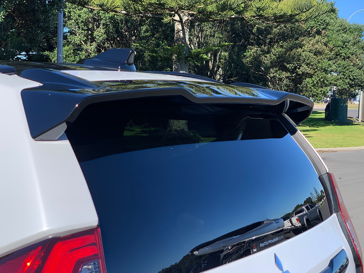 2026 Mitsubishi Pajero Sport VRX Black Edition
