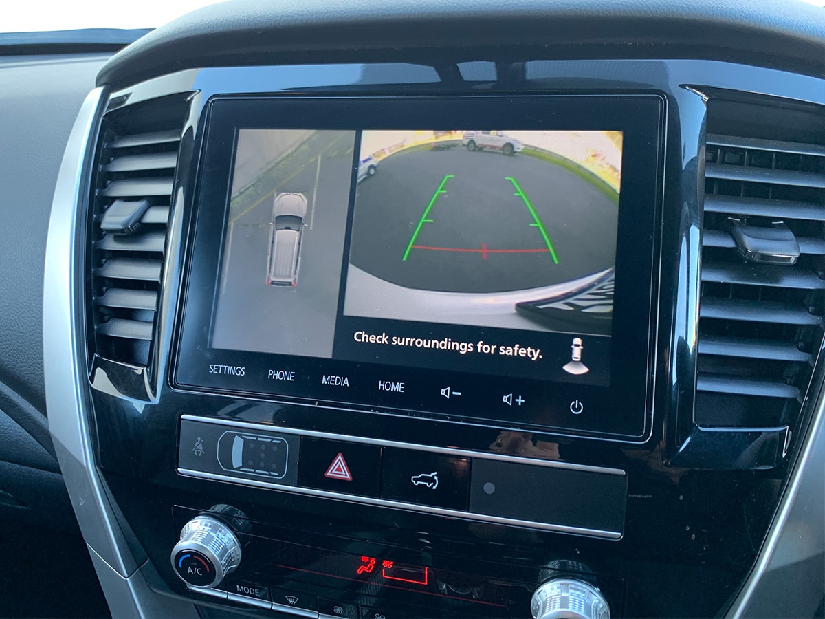2026 Mitsubishi Pajero Sport VRX Black Edition