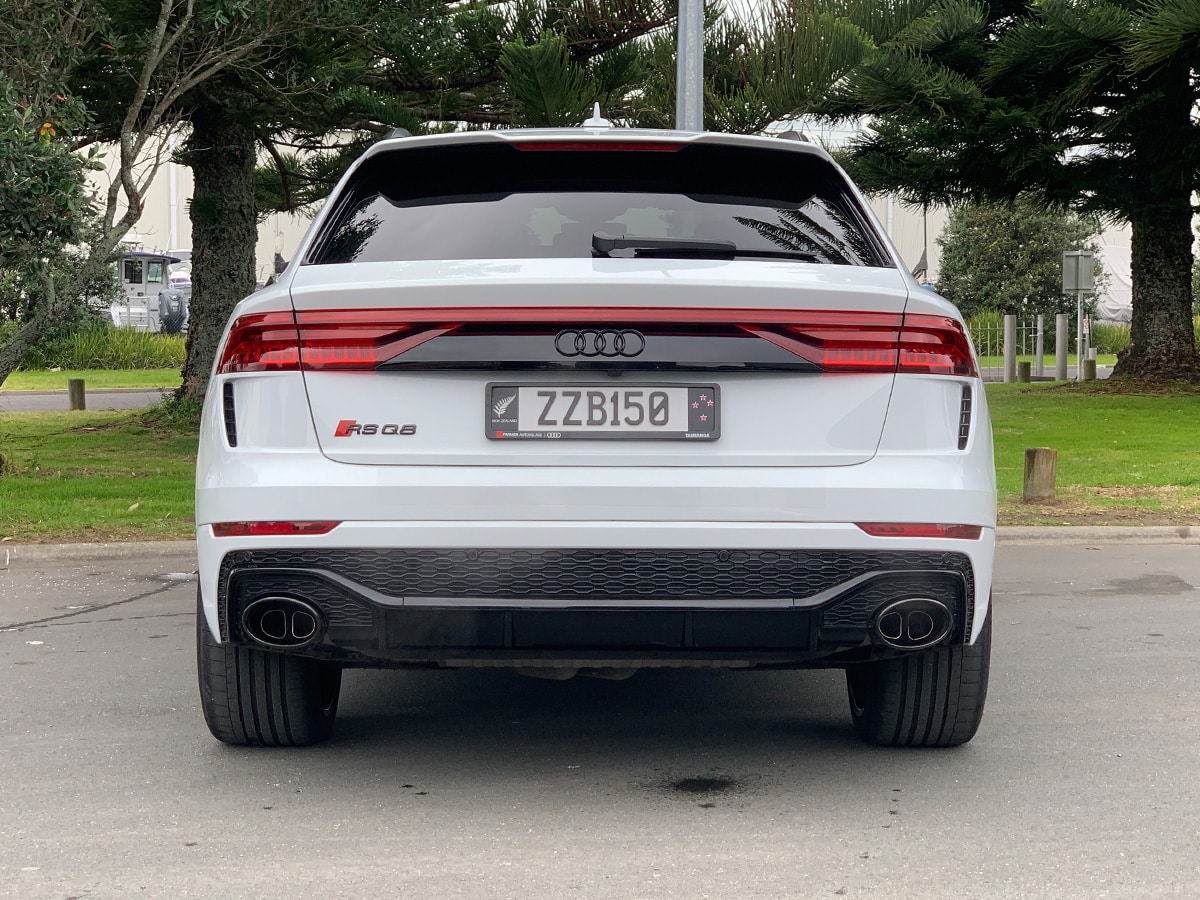 2022 Audi Q8 RS 4.0L Petrol Turbo 4WD