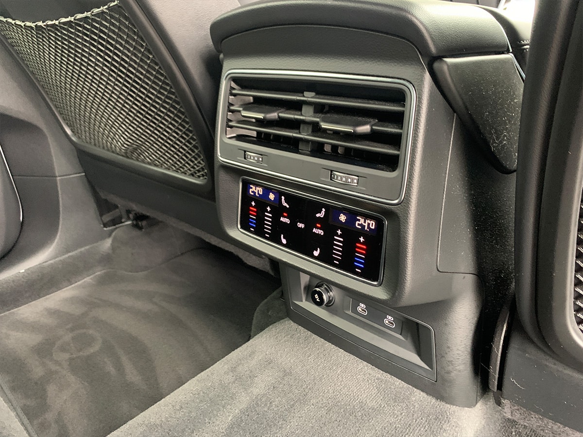 2022 Audi Q8 RS 4.0L Petrol Turbo 4WD