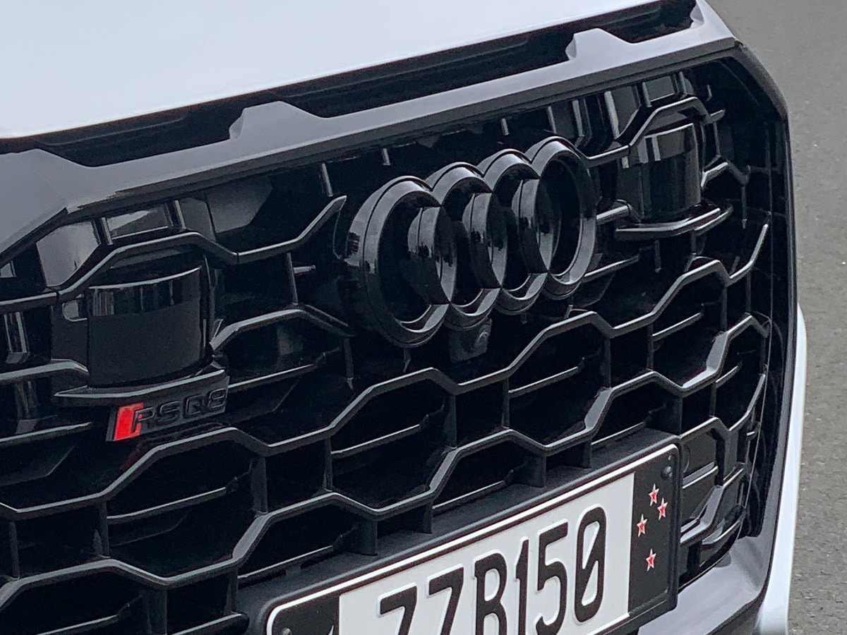 2022 Audi Q8 RS 4.0L Petrol Turbo 4WD