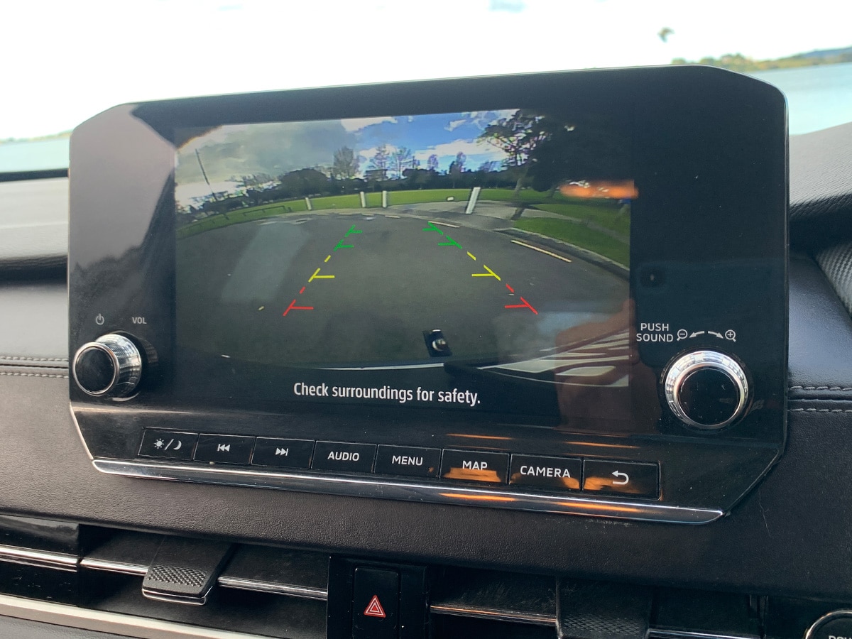 2022 Mitsubishi Outlander LS PHEV Hybrid 4WD