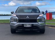 2022 Mitsubishi Outlander LS PHEV Hybrid 4WD