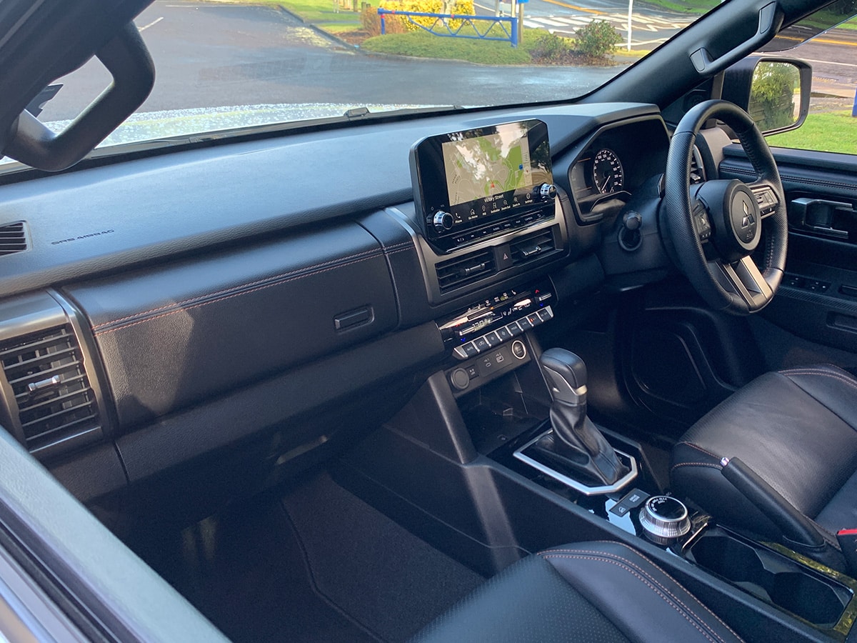 2024 Mitsubishi Triton VRX 4WD 2.4L Bi-Turbo Diesel 6 Speed Auto