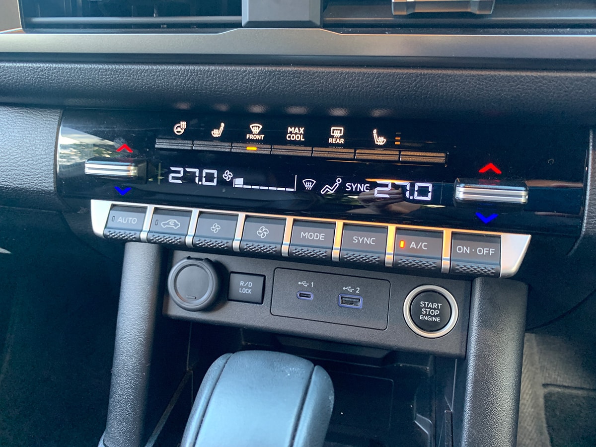 2024 Mitsubishi Triton VRX 4WD 2.4L Bi-Turbo Diesel 6 Speed Auto