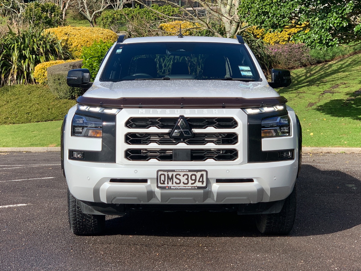 2024 Mitsubishi Triton VRX 4WD 2.4L Bi-Turbo Diesel 6 Speed Auto