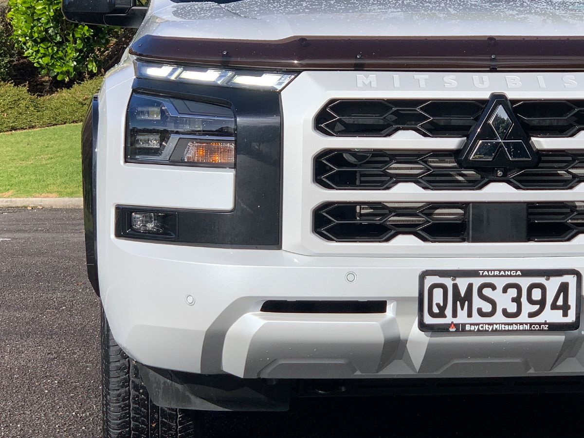 2024 Mitsubishi Triton VRX 4WD 2.4L Bi-Turbo Diesel 6 Speed Auto