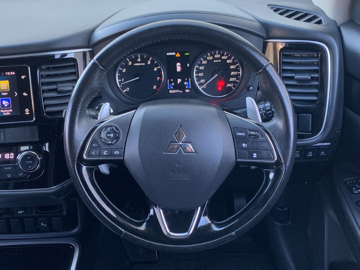 2017 Mitsubishi Outlander VRX 4WD 7 Seater 2.4L Petrol