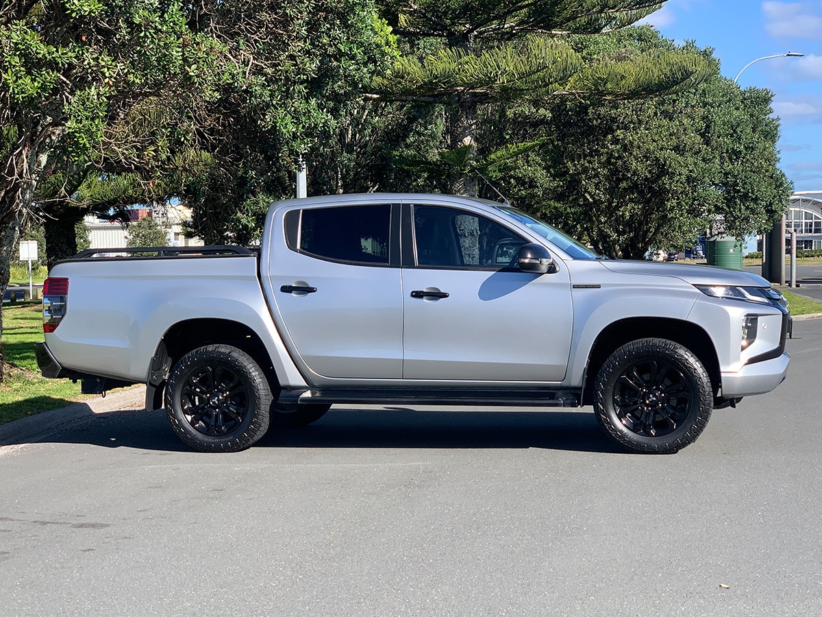 2022 Mitsubishi Triton VRX Black Edition Double Cab 2WD Auto