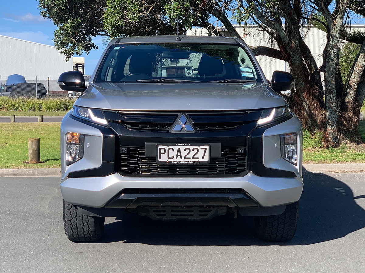 2022 Mitsubishi Triton VRX Black Edition Double Cab 2WD Auto