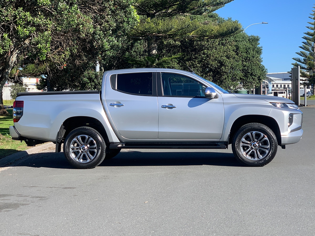 2023 Mitsubishi Triton VRX Double Cab 4WD Auto