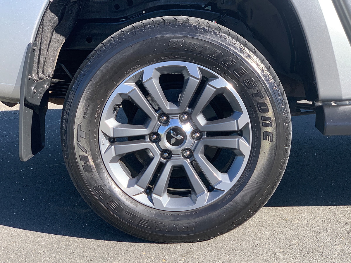 2023 Mitsubishi Triton VRX Double Cab 4WD Auto