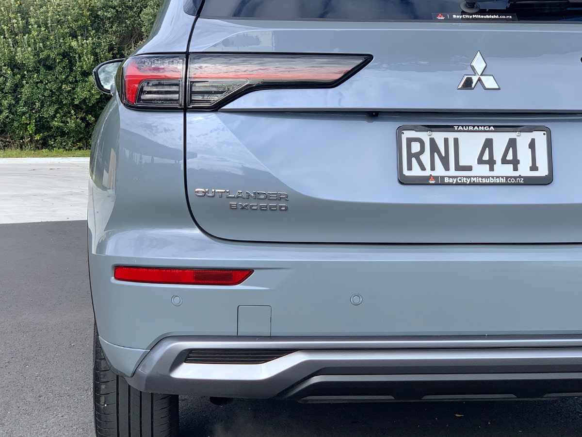 2026 Mitsubishi Outlander Exceed 4WD 7 Seater 2.5L Petrol Auto