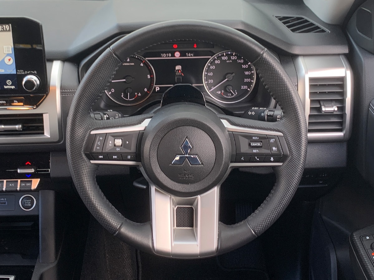 2026 Mitsubishi Triton GLXR 2WD 2.4L Bi-Turbo Diesel – Save $4,651