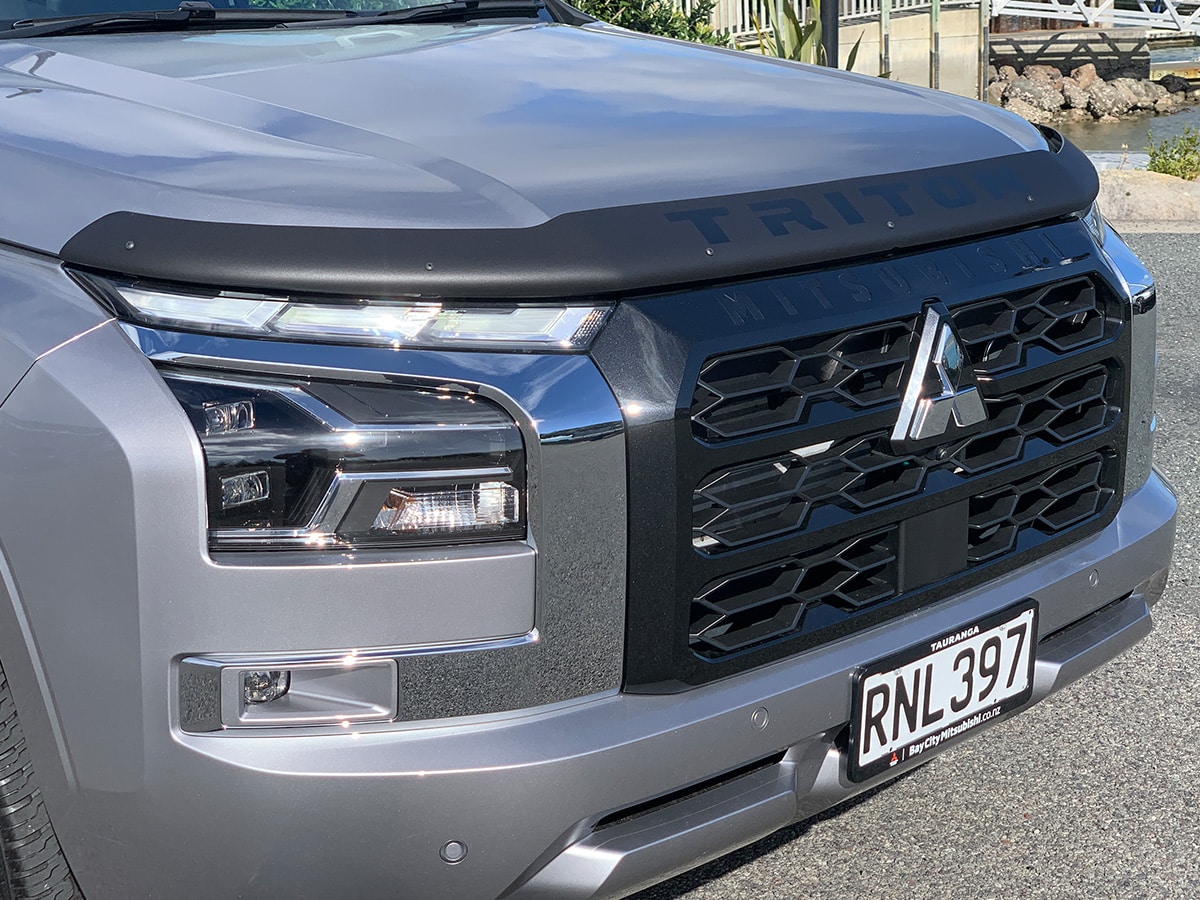 2026 Mitsubishi Triton GLXR 2WD 2.4L Bi-Turbo Diesel – Save $4,651