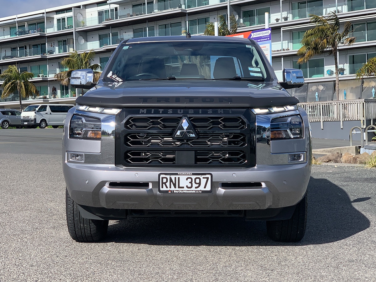 2026 Mitsubishi Triton GLXR 2WD 2.4L Bi-Turbo Diesel – Save $4,651