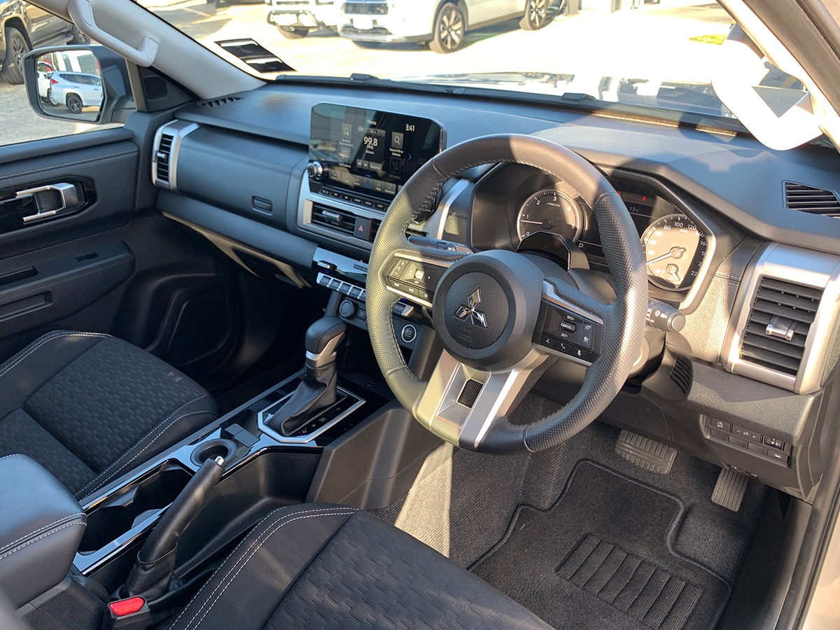 2026 Mitsubishi Triton GLXR 2WD 2.4L Bi-Turbo Diesel – Save $4,651
